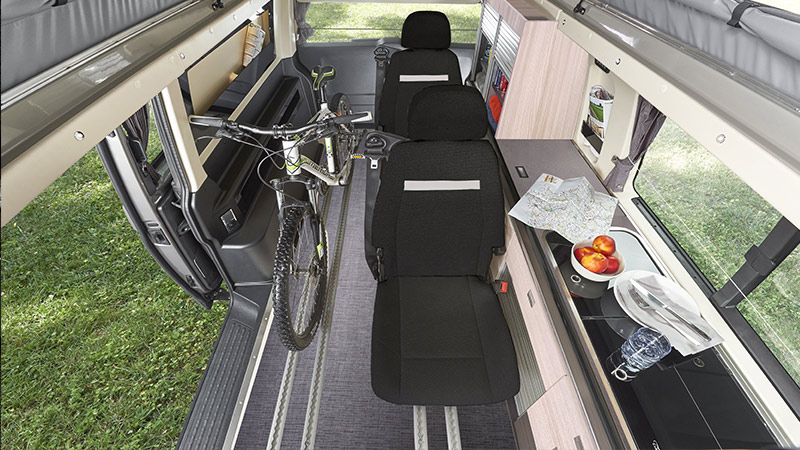 Westfalia T6 Kepler Six Siege-sur-rail-van-fourgon