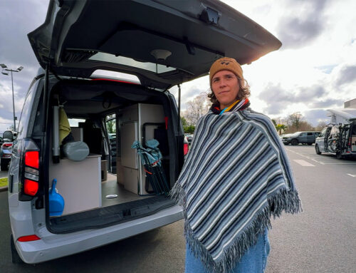 Ep 11 : SON RETOUR SUR LA DOUCHE D&rsquo;INTÉRIEUR